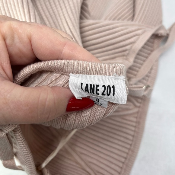 Elegant Beige Mini Dress - Picture 5 of 6